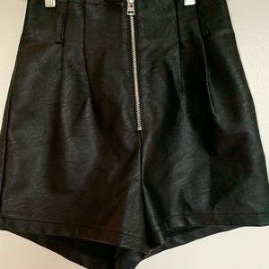 Topshop, size 6, color black